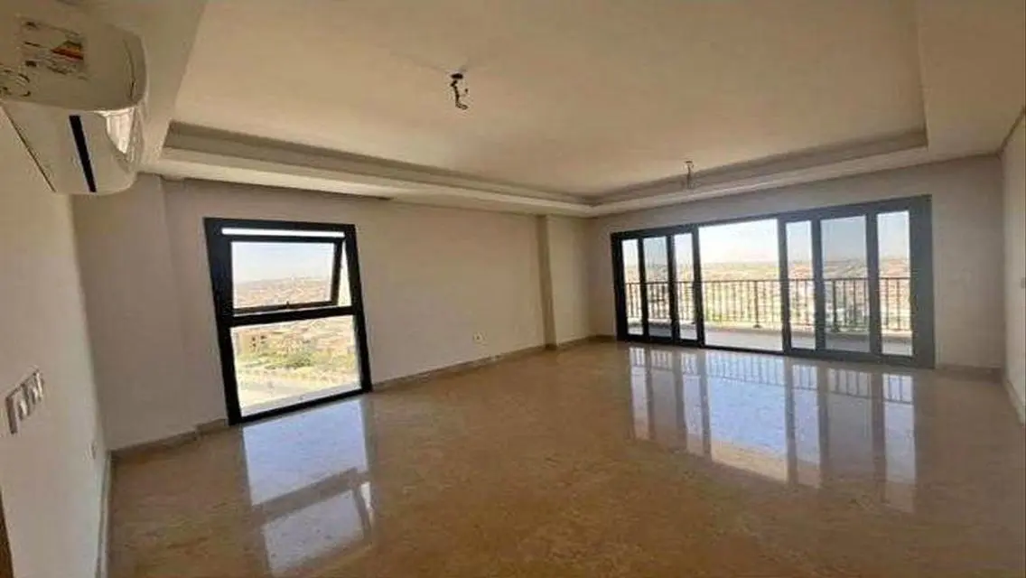 Luxury Villa for Sale with Private Pool and Garden
