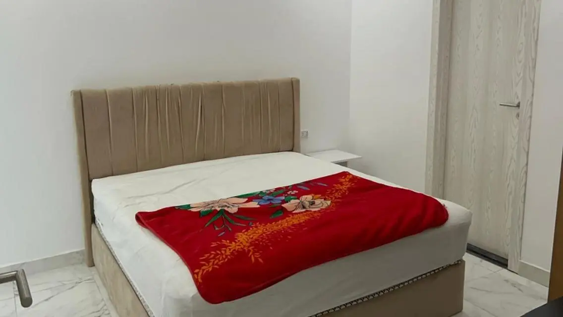 Apartment for Sale in AlAhyaa - Sea View and Fully Furnished