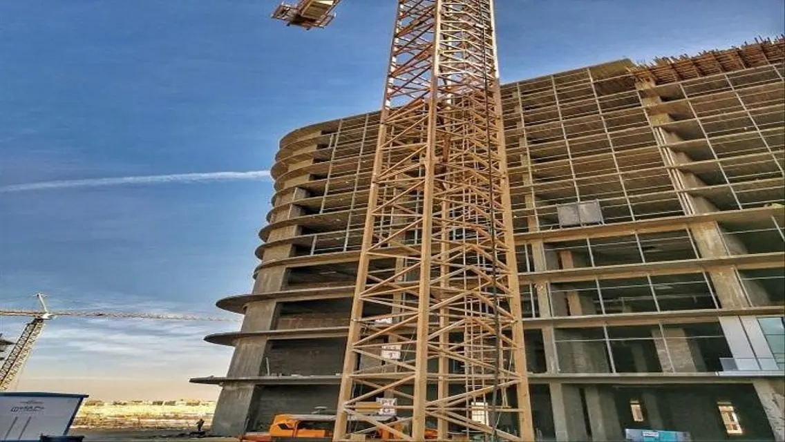 Luxury Apartment in Metropolis Mall