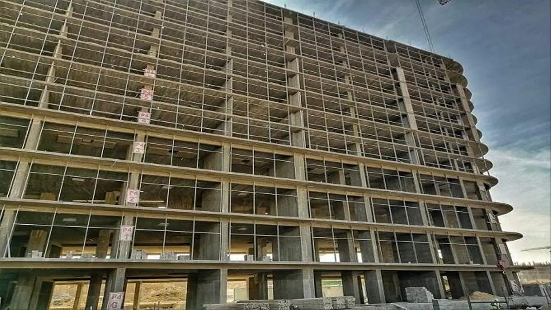 Luxury Apartment in Metropolis Mall