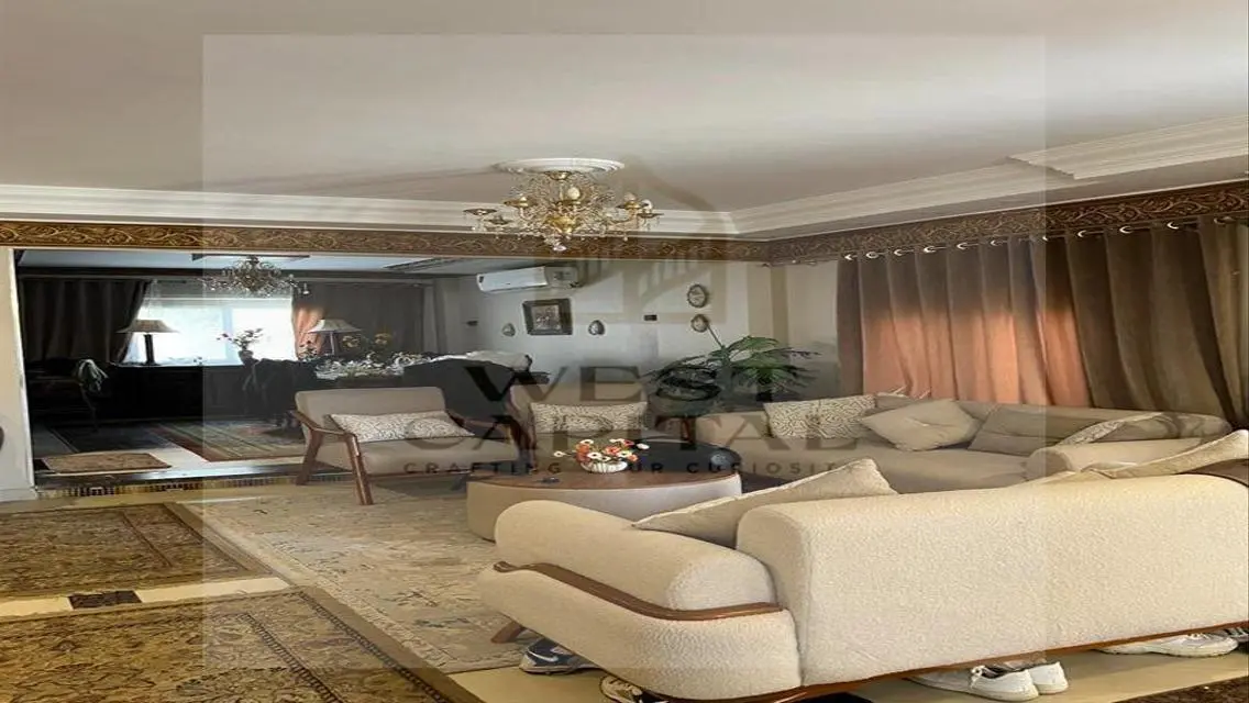 فيلا فاخرة للبيع بمساحة كبيرة ومرافق رائعة
