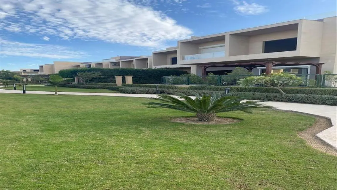 Luxurious Villa for Sale - 220 sqm in a Quiet Area