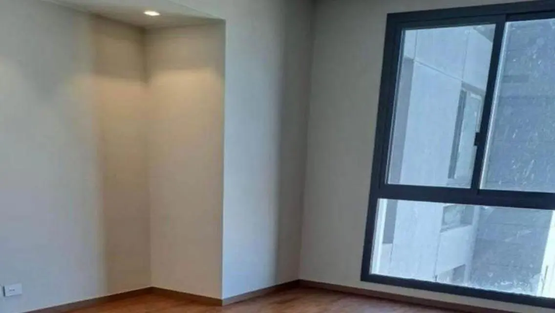 Stylish 160 sqm Apartment with Great Views