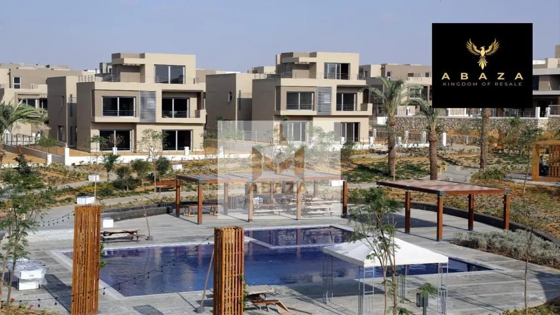 Luxury Apartment with Balcony and Security Guard