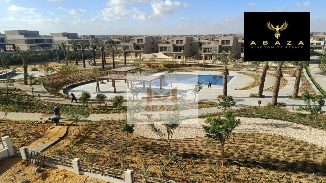 Luxury Apartment with Balcony and Security Guard