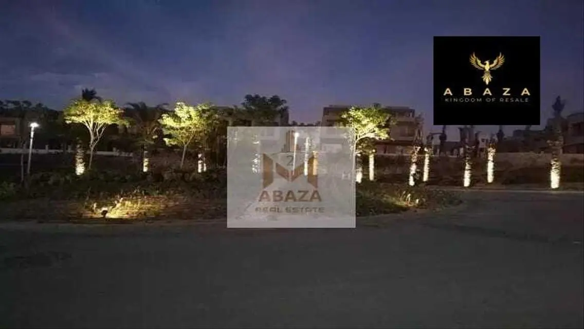 Luxury Apartment with Balcony and Security Guard