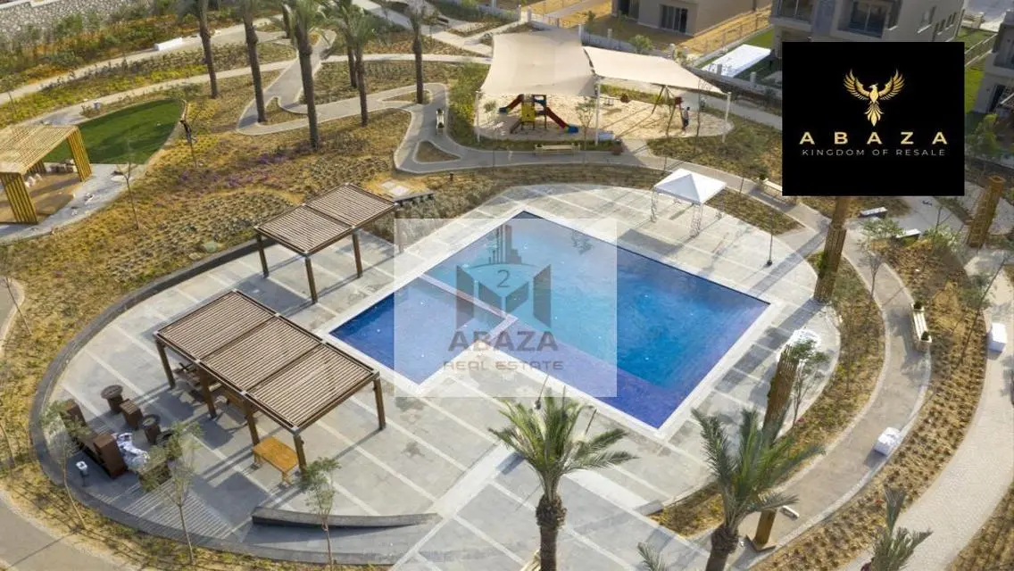 Luxury Apartment with Balcony and Security Guard