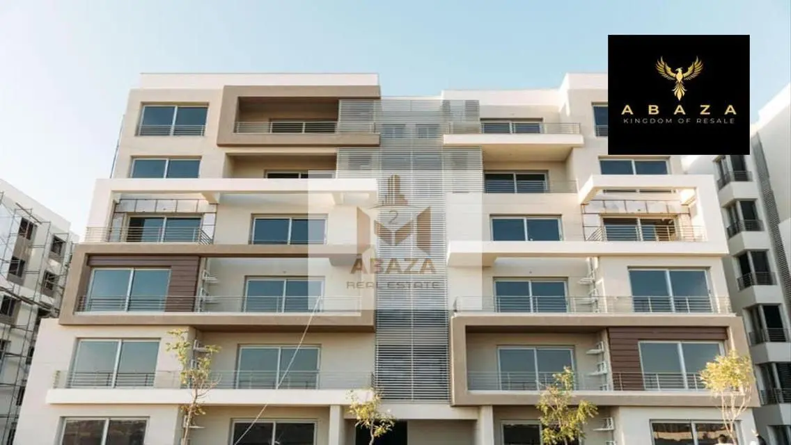 Luxury Apartment with Balcony and Security Guard