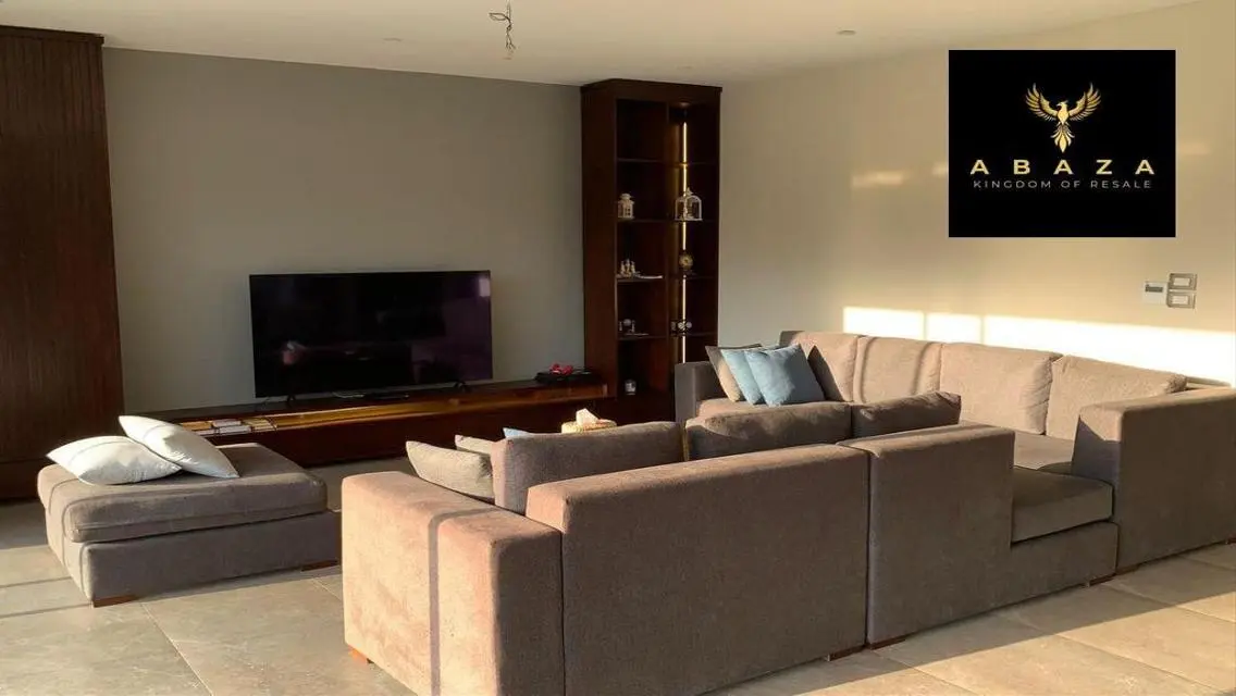 Luxury Apartment with Security Guard
