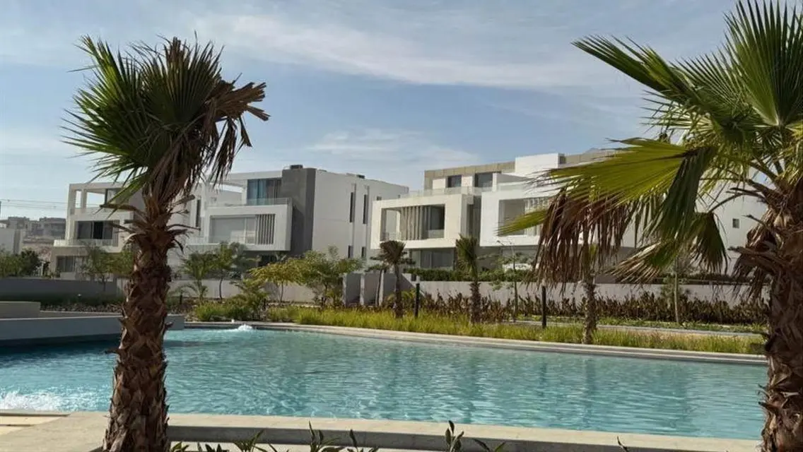 Luxury Apartment with Private Garden and Amazing Amenities for Sale