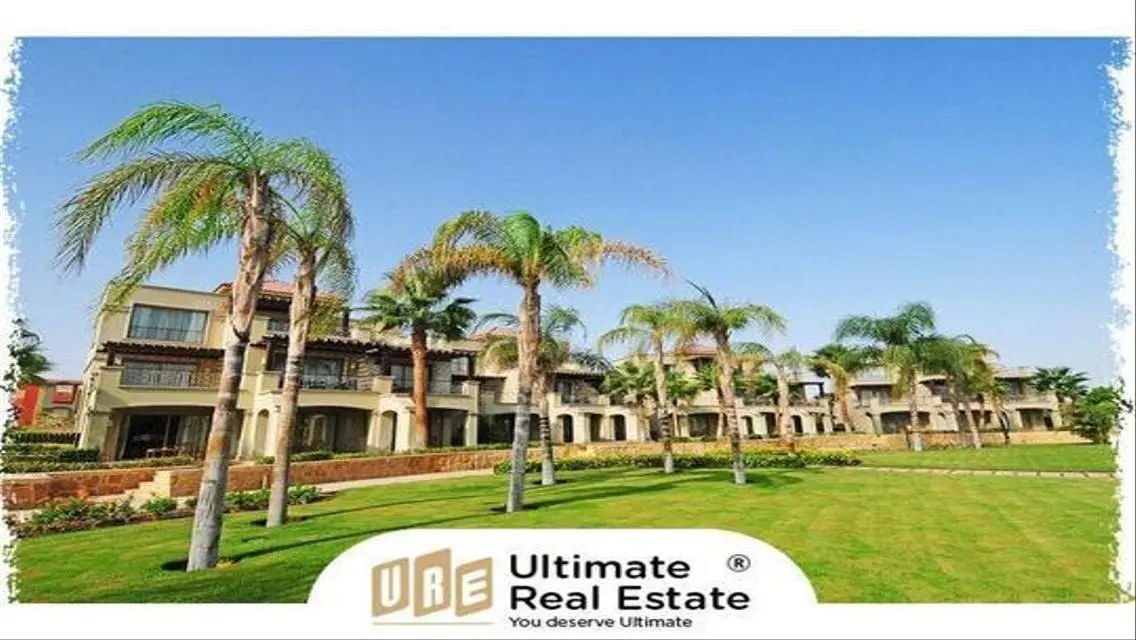 Luxury Apartment with Balcony and Shared Pool in the Heart of the City