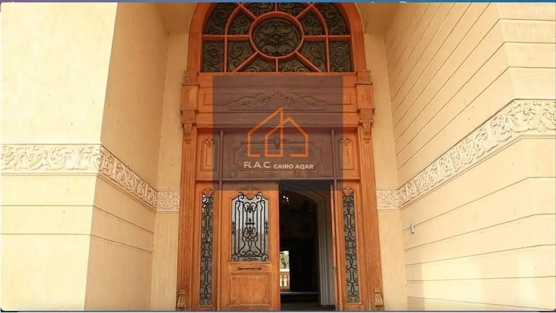 Luxury Villa for Sale with 1040 Sqm Space