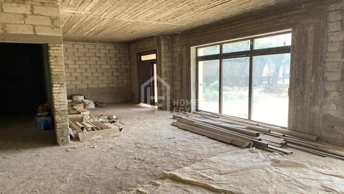 Semi-Finished City Villa for Sale in Westown