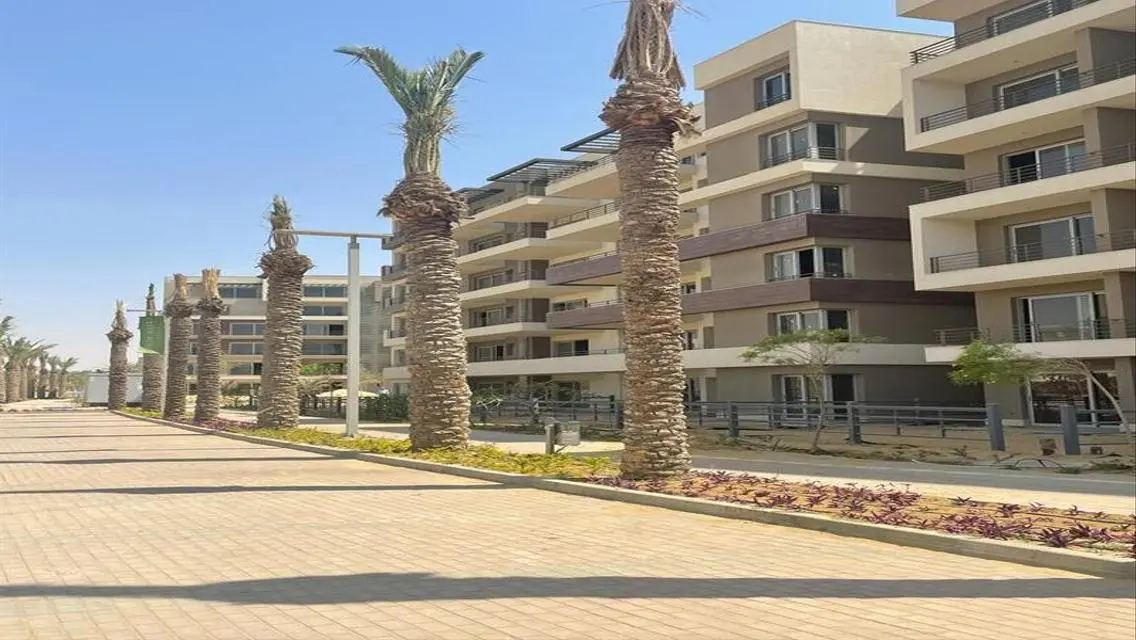 Luxurious Villa with Private Garden and Pool for Sale