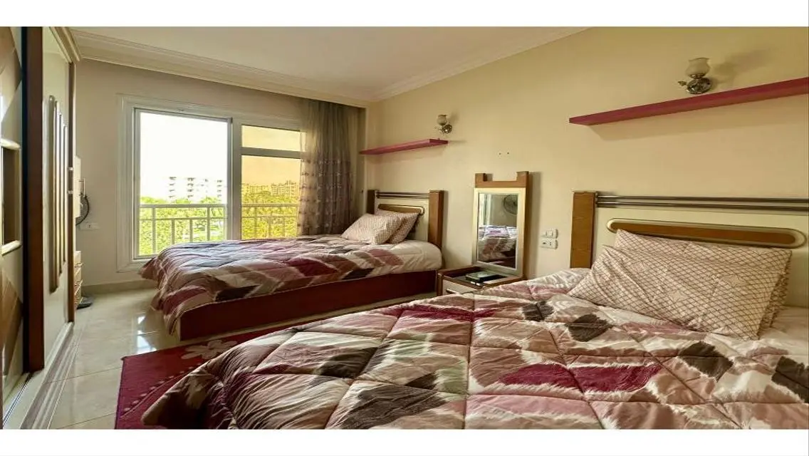 Apartment for Sale with Pool and Complete Amenities