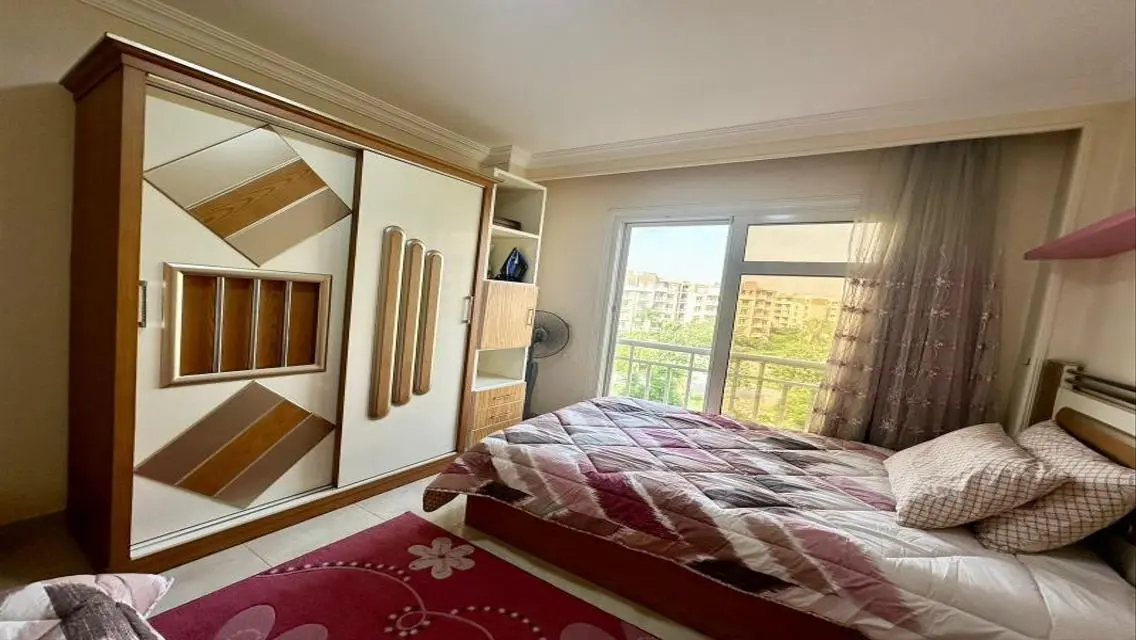 Apartment for Sale with Pool and Complete Amenities