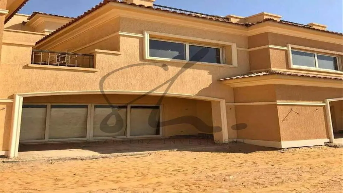 Luxury Villa for Sale with Private Pool and Garden