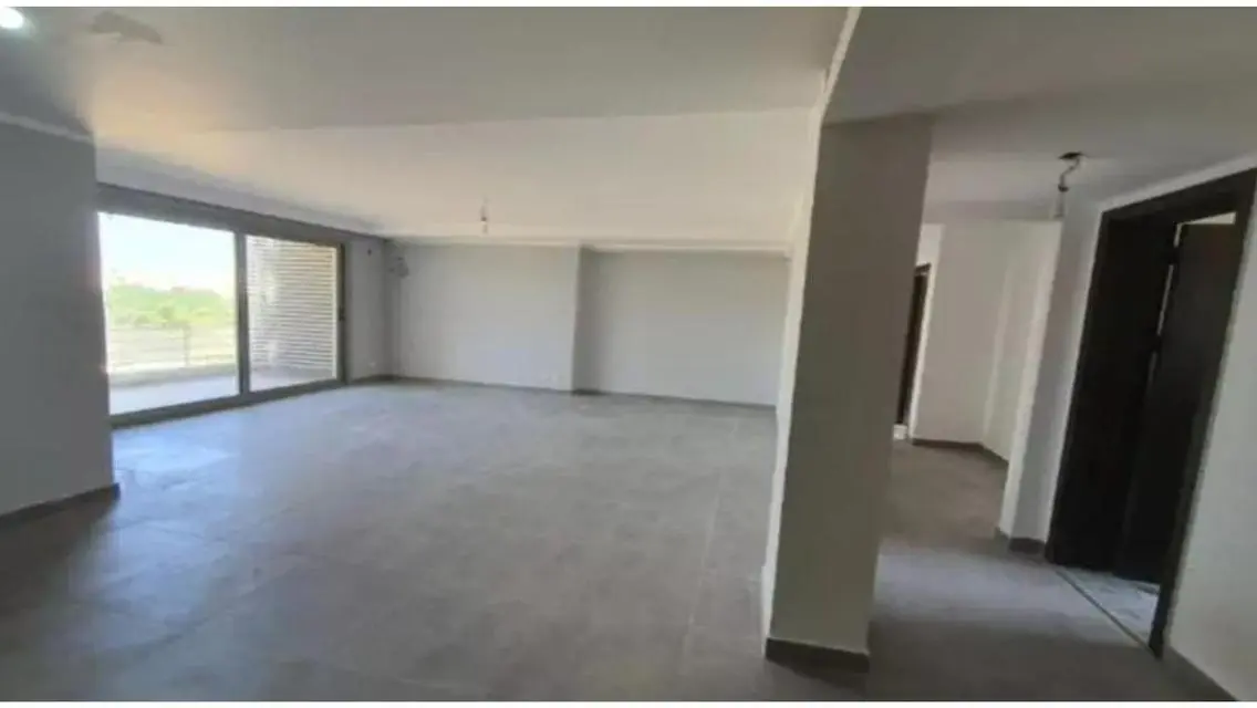 Luxury Apartment for Rent with Premium Amenities