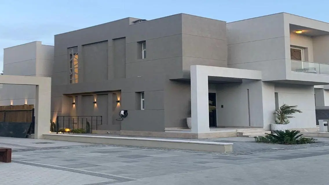 Luxury Apartment for Sale with Spacious Layout