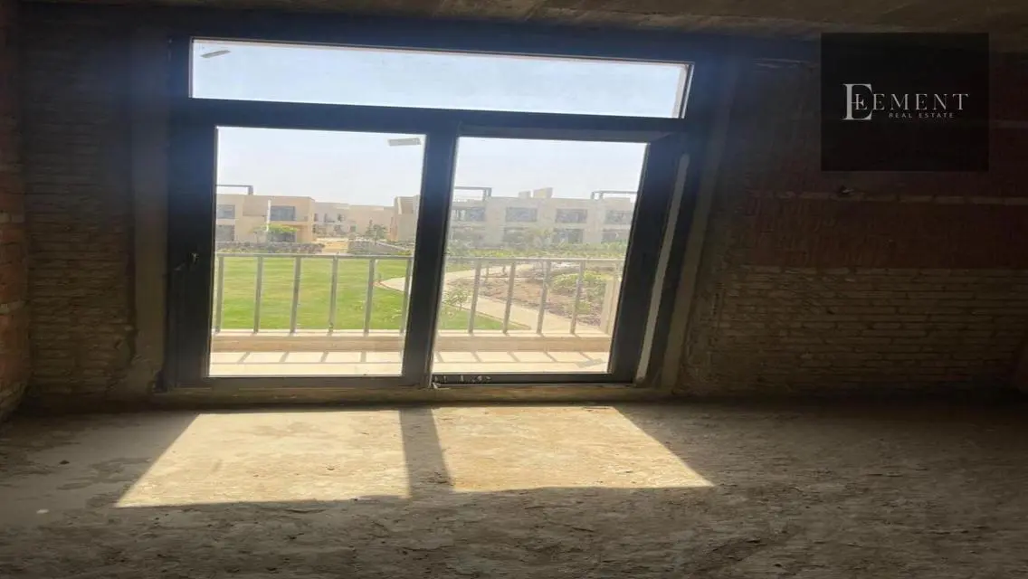 فيلا فاخرة للبيع في أرقى المناطق