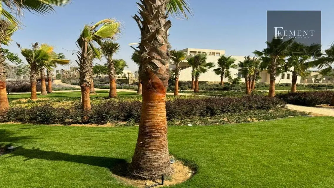 فيلا فاخرة للبيع في أرقى المناطق