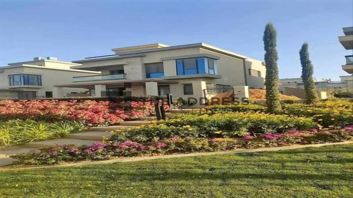 Luxurious Home in District 5 with Private Pool and Garden