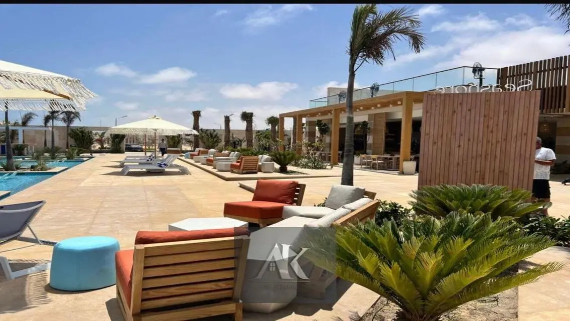 فيلا فاخرة تطل على بحيرات في فلوريدا
