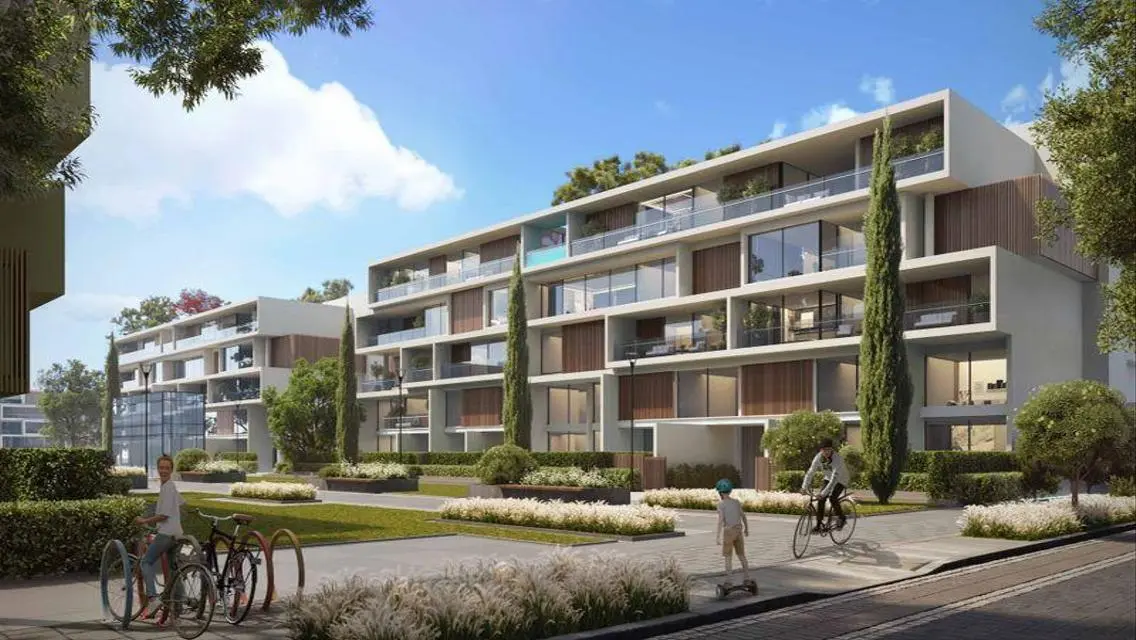 Luxury 9-Room Apartment in the Heart of the City