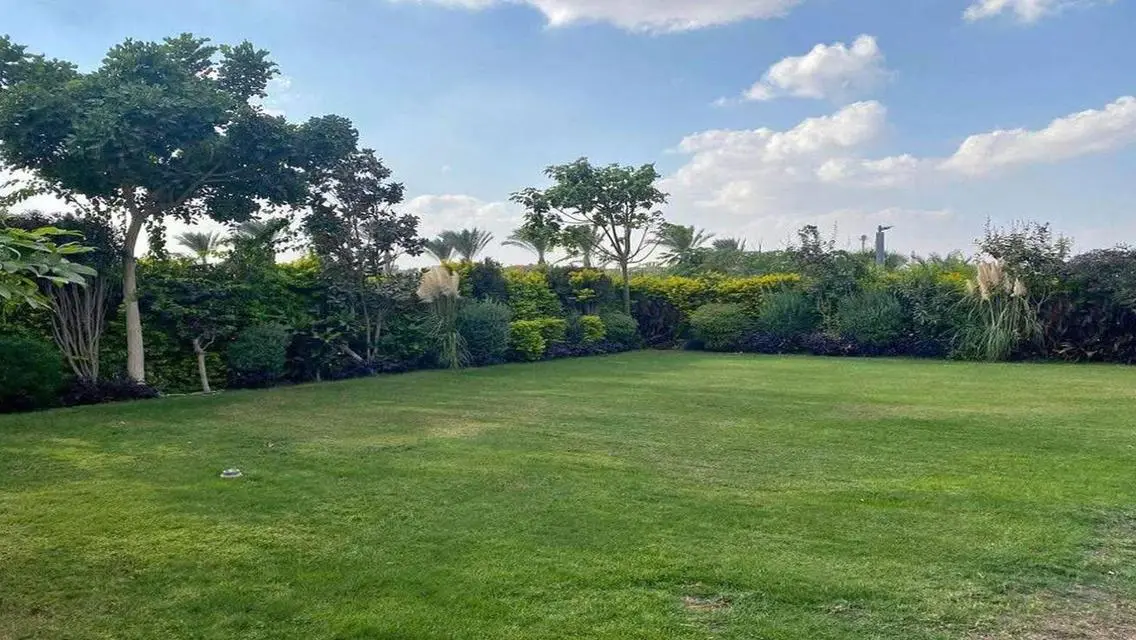 Luxury Villa for Sale with Private Pool and Garden