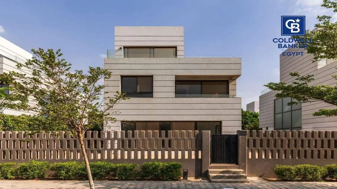Luxury Villa for Sale in Al Burouj at an Attractive Price