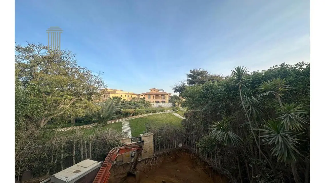Twin House for Sale with 400 sqm Area