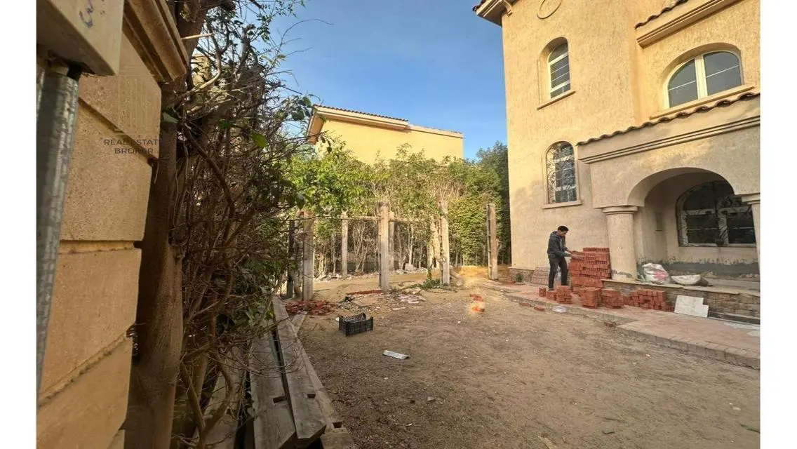 Twin House for Sale with 400 sqm Area