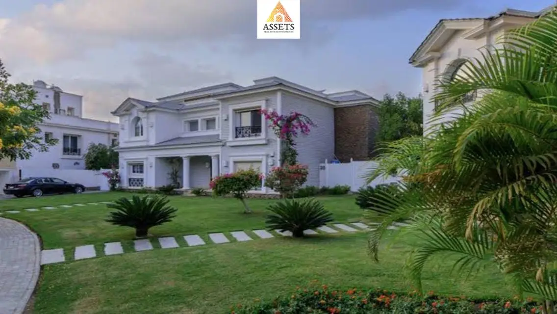 Luxury Living with Private Garden in the Heart of the City