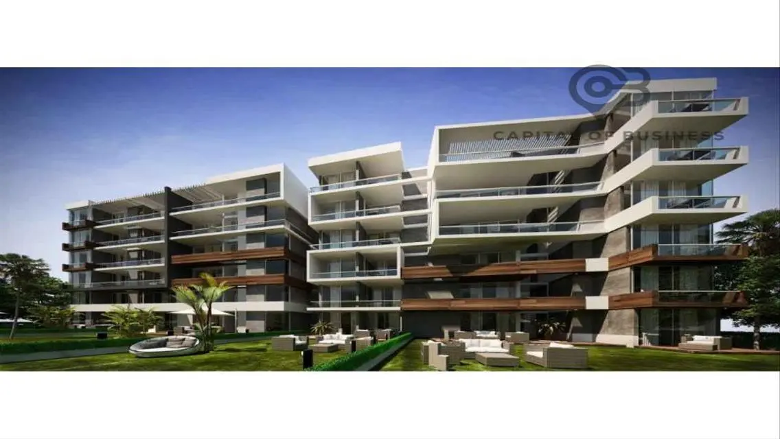 Luxurious Apartment with Stunning Landmark View