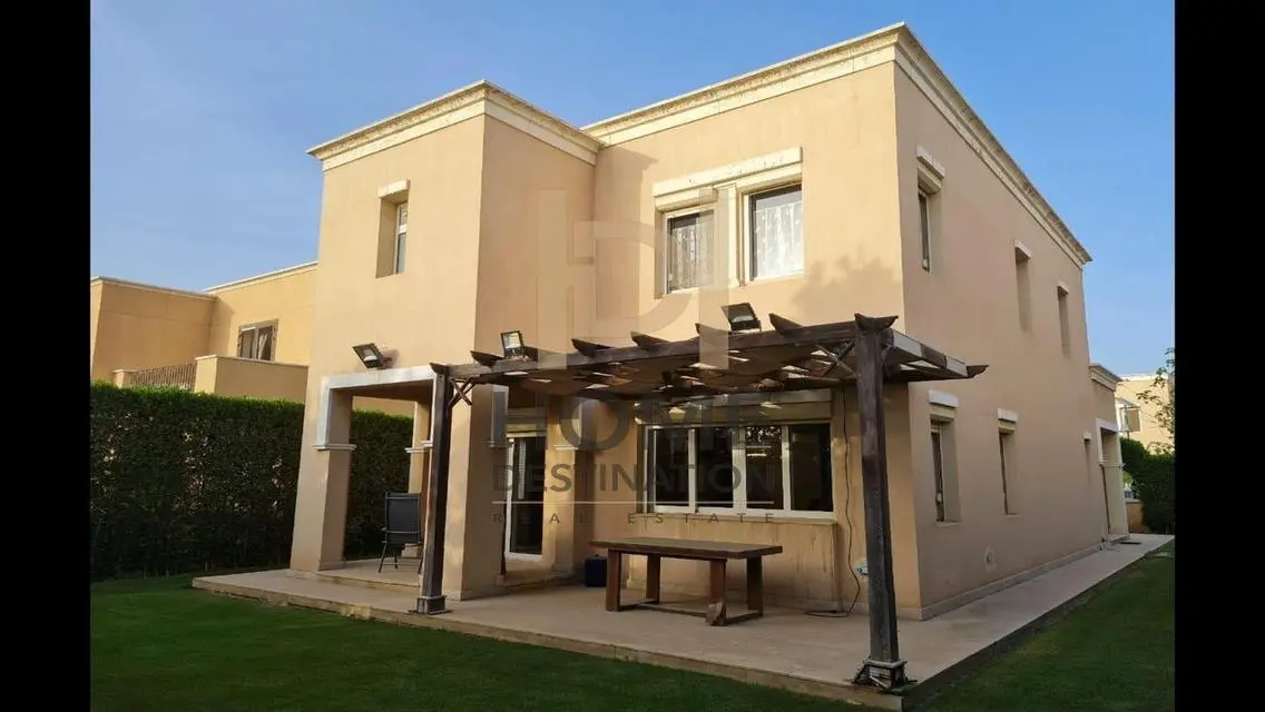 شقة فاخرة في سكاي بلازا مول