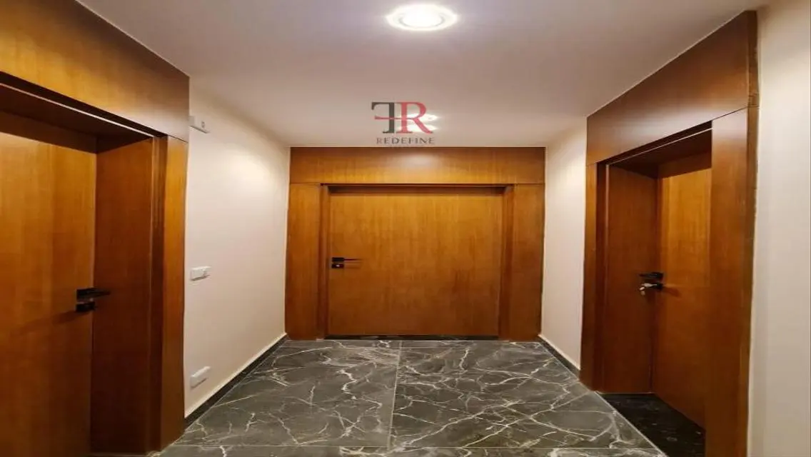 Luxury Apartment with Lake View for Sale