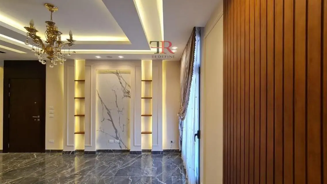 Luxury Apartment with Lake View for Sale