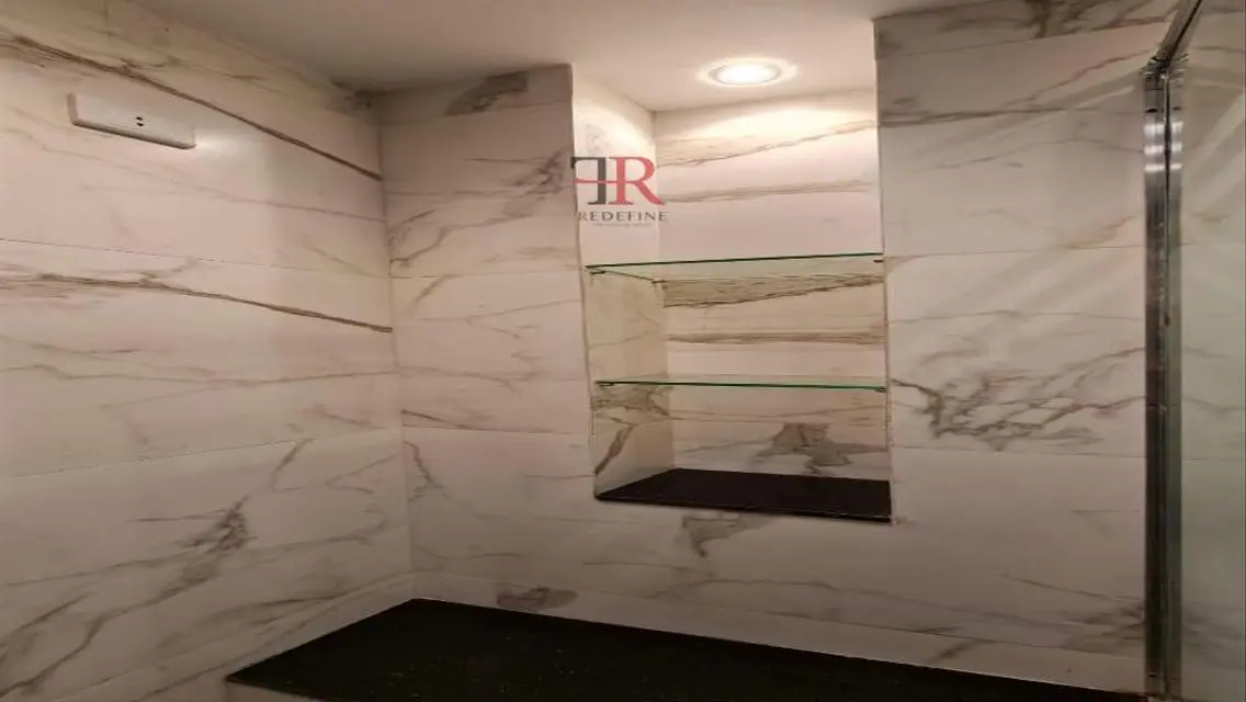 Luxury Apartment with Lake View for Sale