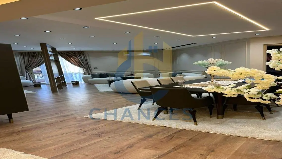 Luxury Apartment for Sale in the Heart of the City