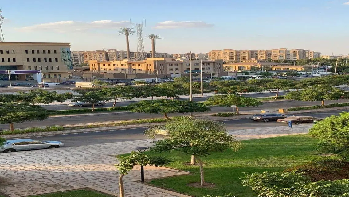 شقة فاخرة للبيع في منطقة هادئة