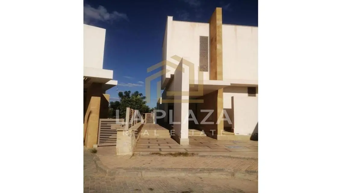 Elegant Seashell Property