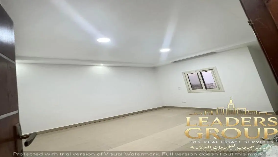 Stunning Apartment in the City Center with Balcony