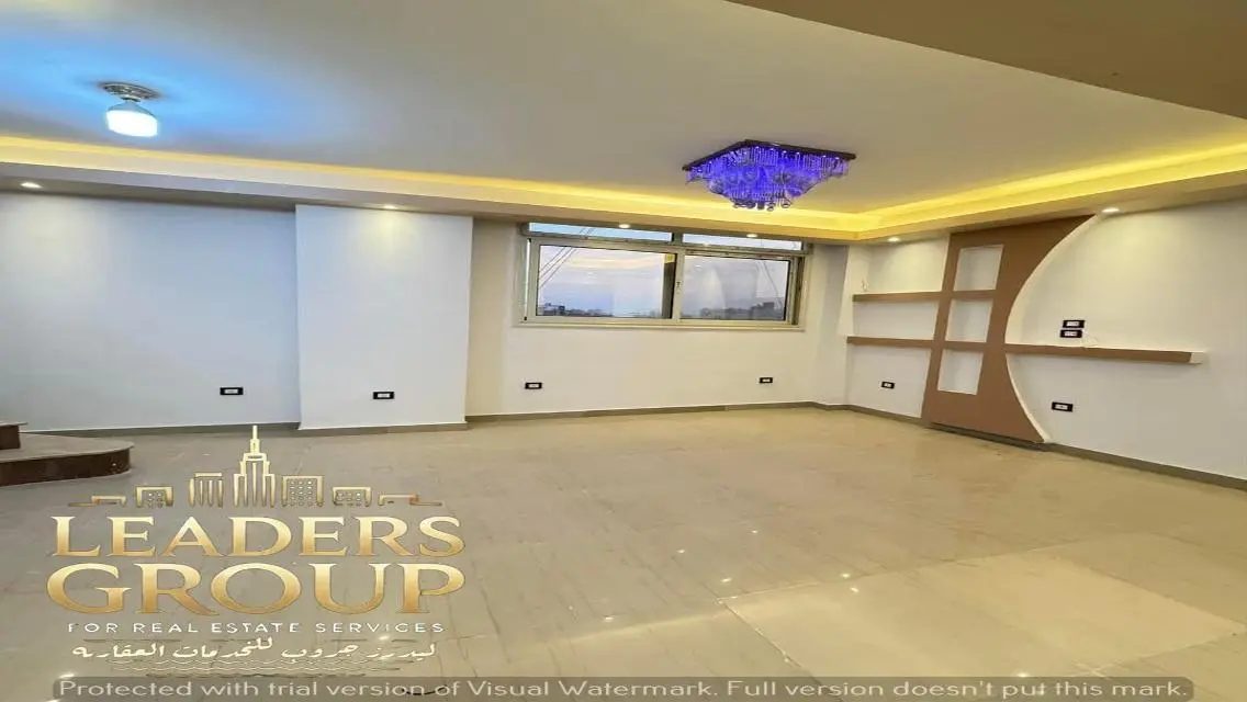 Stunning Apartment in the City Center with Balcony