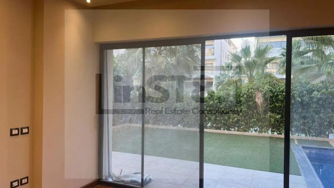 Stunning Villa with Private Pool and Garden