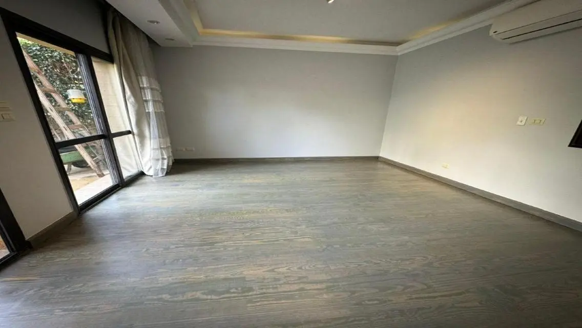 Luxury Villa for Sale with Spacious Living Area