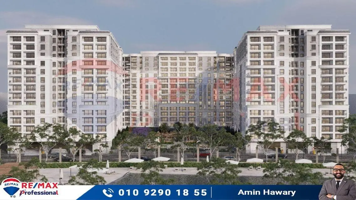 Luxury Apartment with Balcony and Security Guard