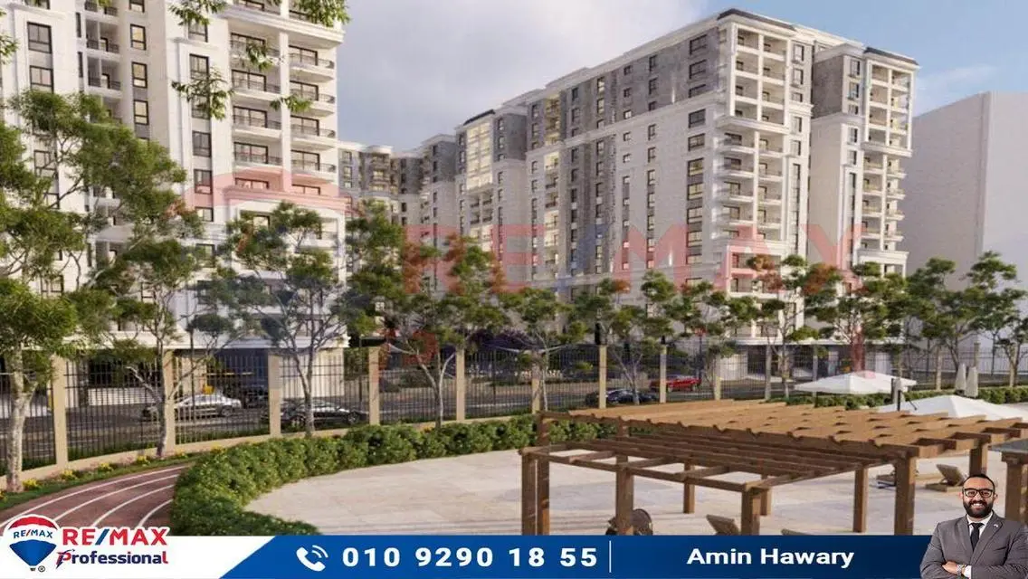 Luxury Apartment with Balcony and Security Guard