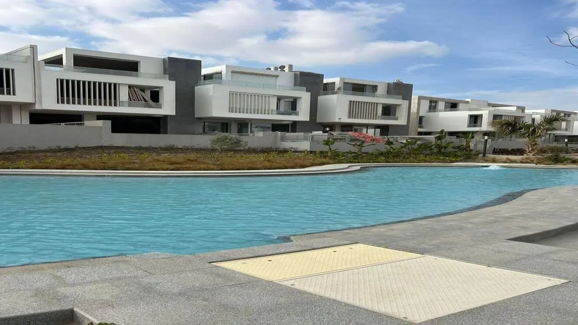 Luxury Villa for Investment with Spacious Layout
