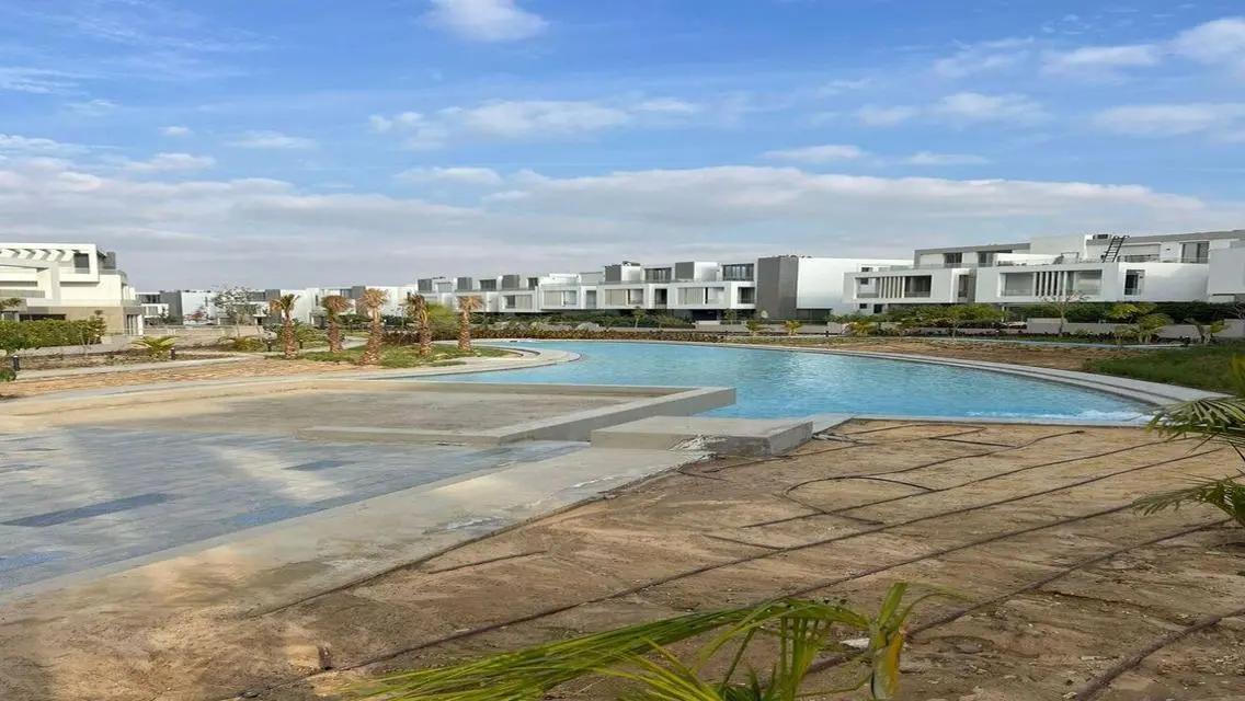Luxury Villa for Investment with Spacious Layout