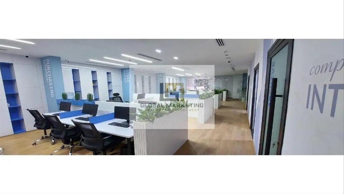 مساحة مكتبية للإيجار بسعر ممتاز